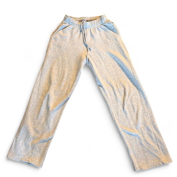 Gray Drawstring Lounge Pants - Picture 3 of 9